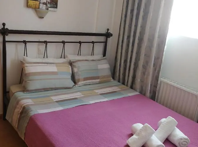 Vasili * Skiathos stad